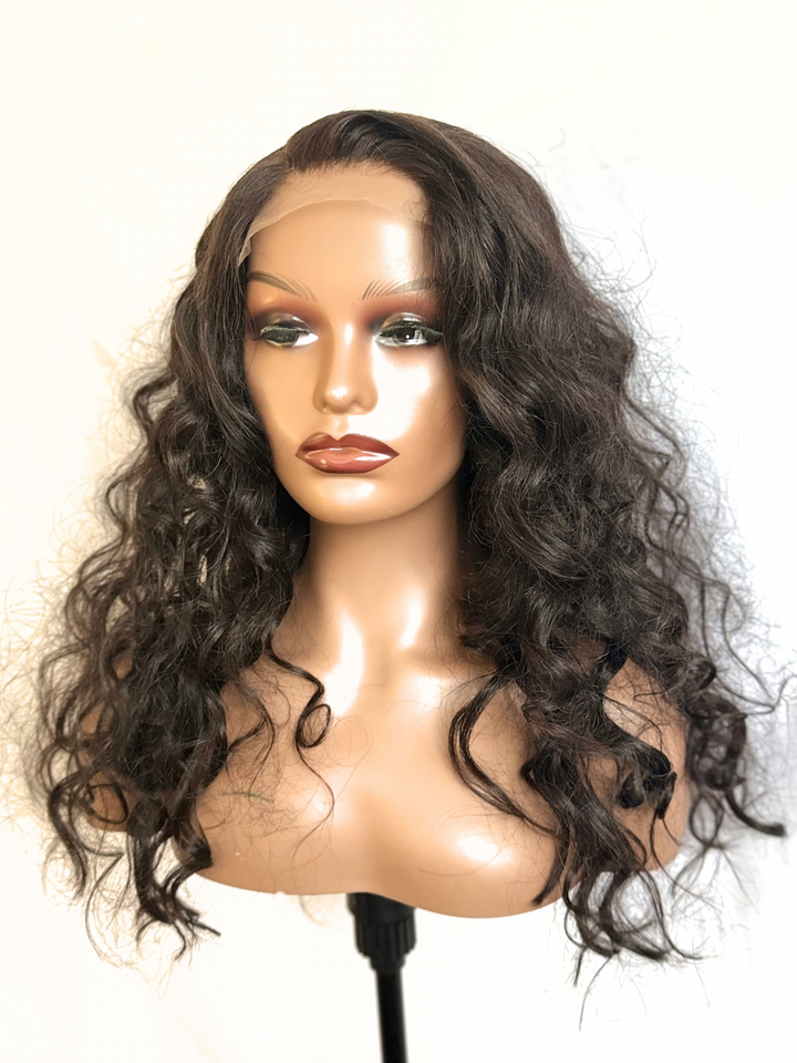 Chantelle - 6x6 | 22" Body Wave Lace Wig